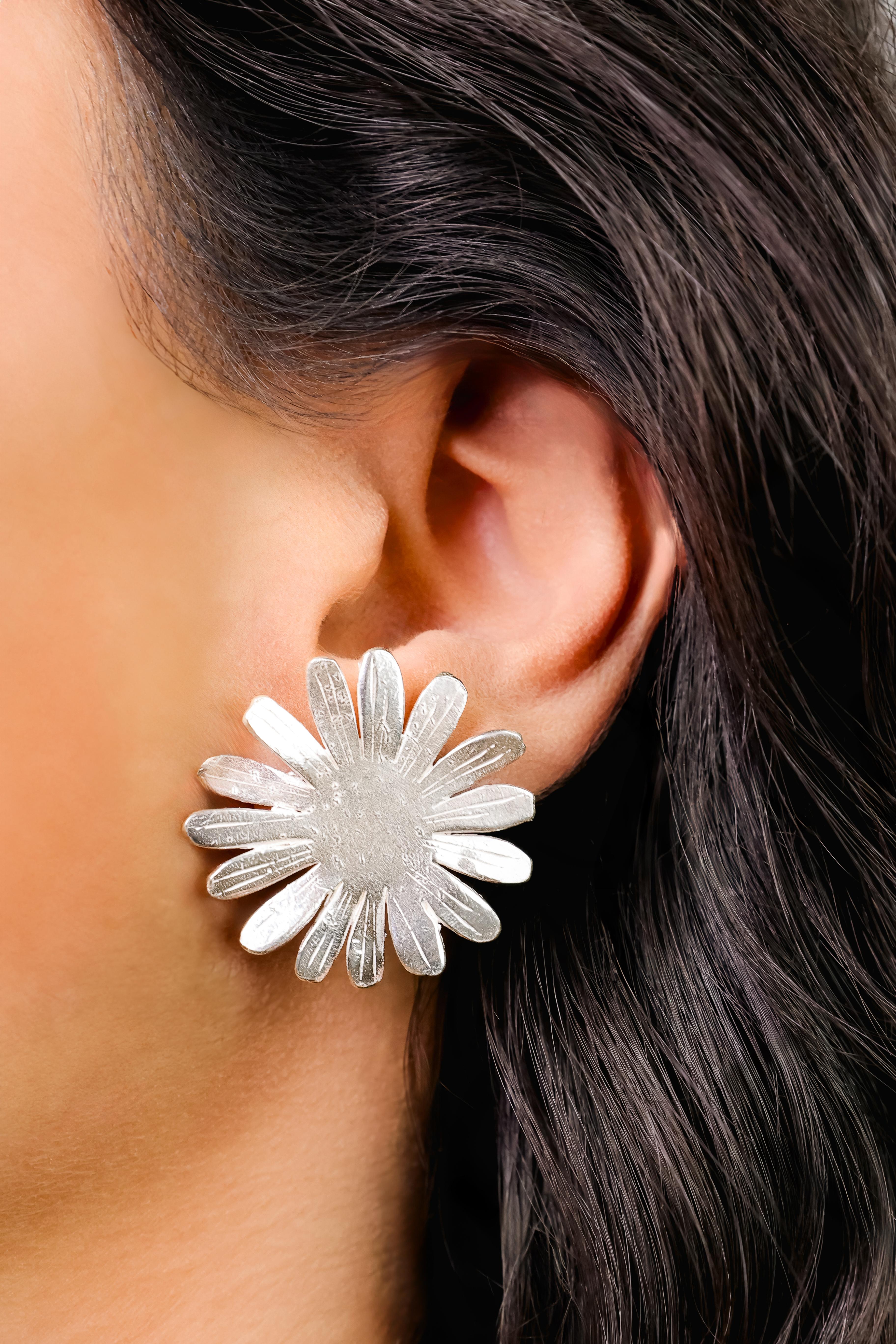 Daisy Earrings