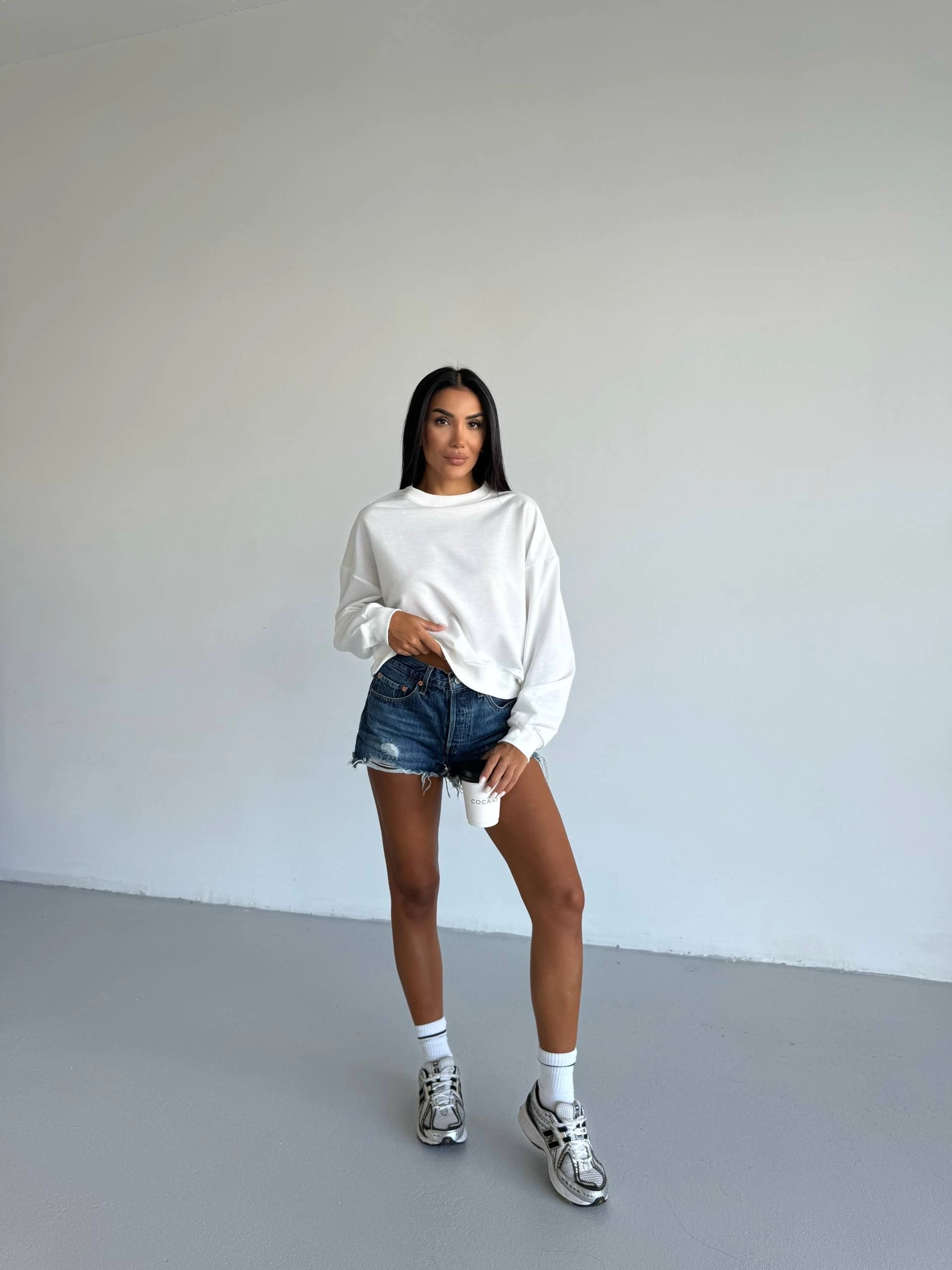 2 iplik bisiklet yaka sweat beyaz