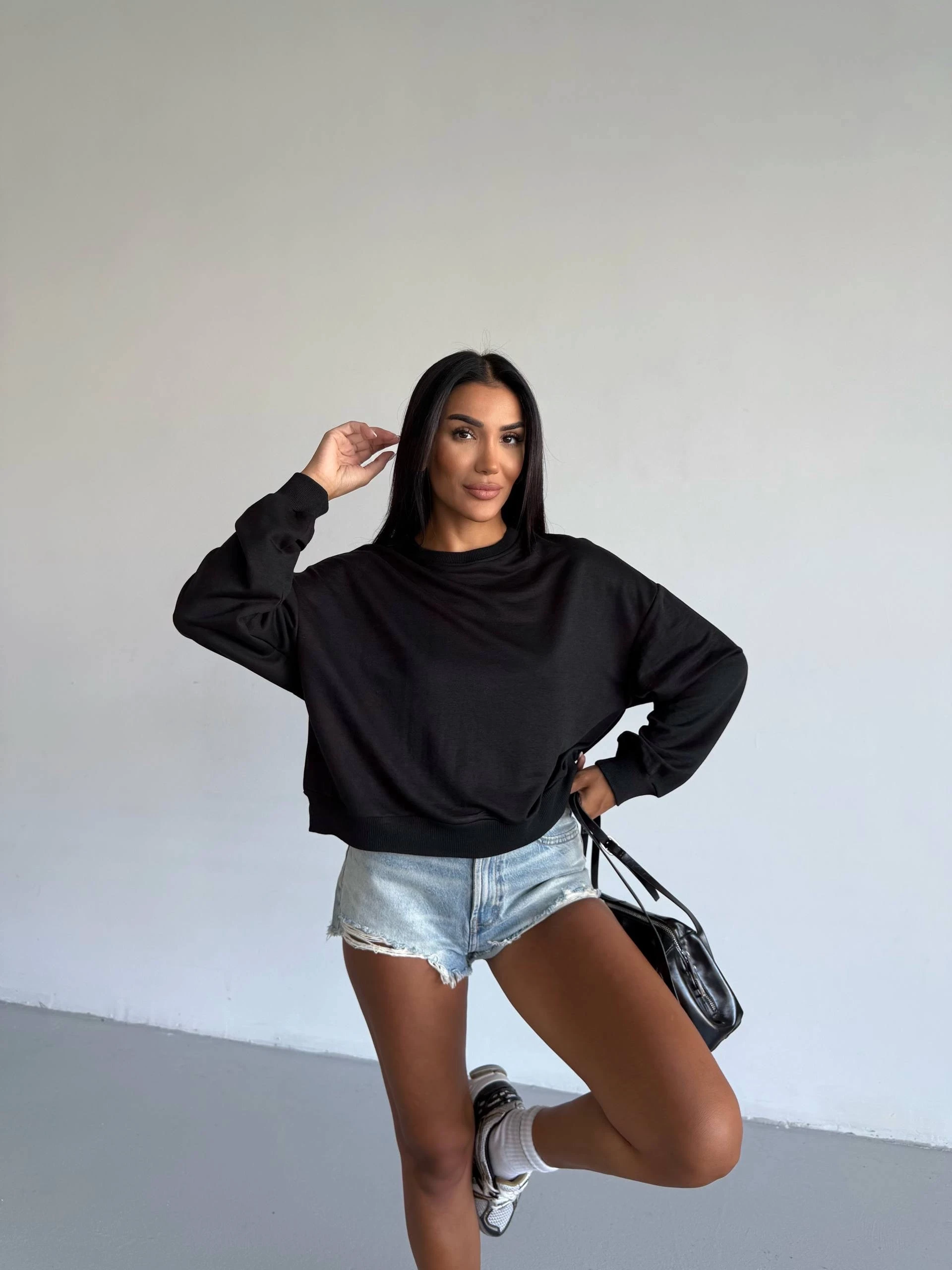 2 iplik bisiklet yaka sweat siyah