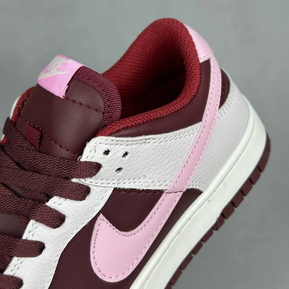 Dunk Bordo Pembe Hq