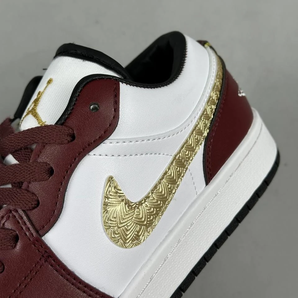 Jordan 1 Low Bordo Gold Hq