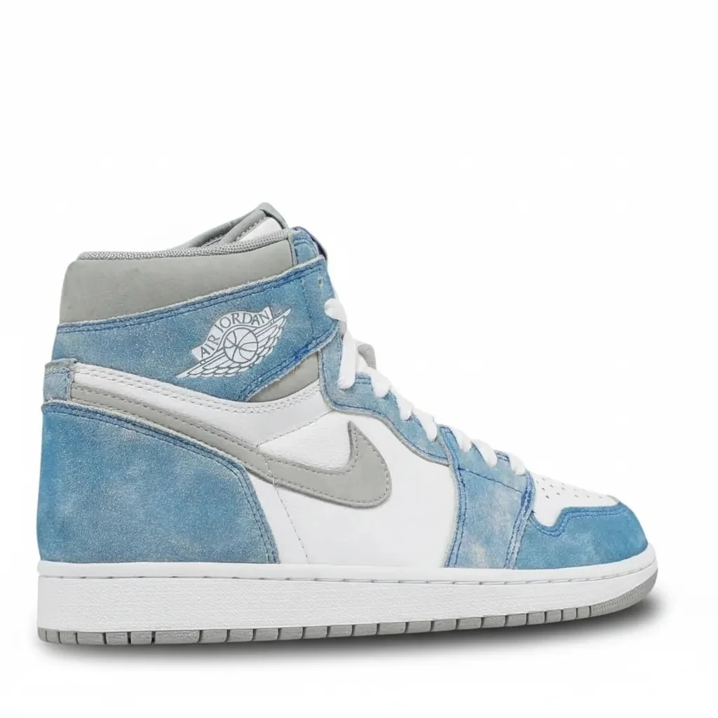 Air Jordan 1 Hyper Royal