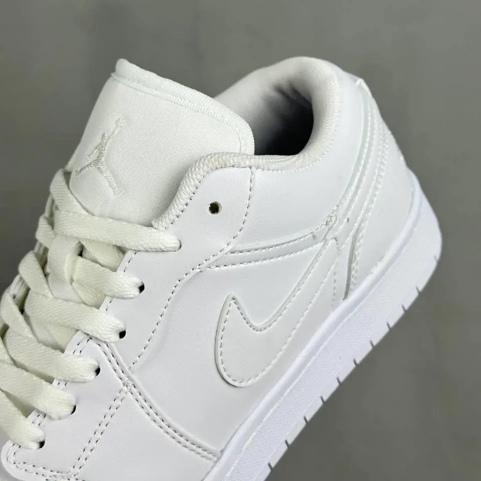 Jordan 1 Low Beyaz HQ