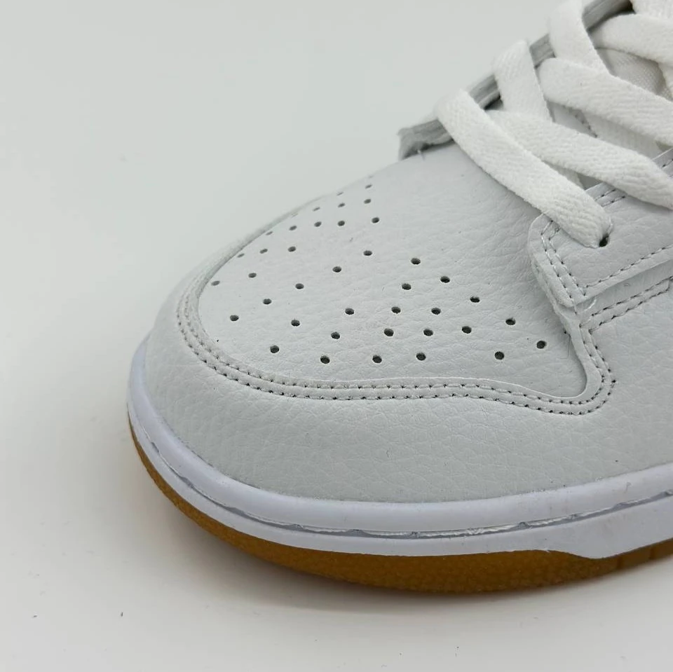 Dunk White Gum HQ