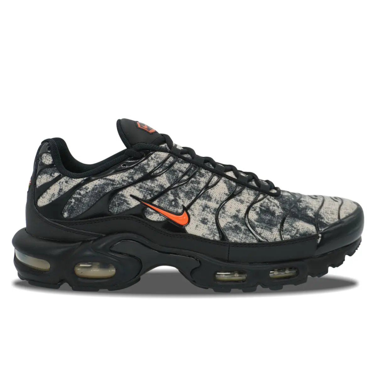 Air Max Plus TN Black Orange Camo