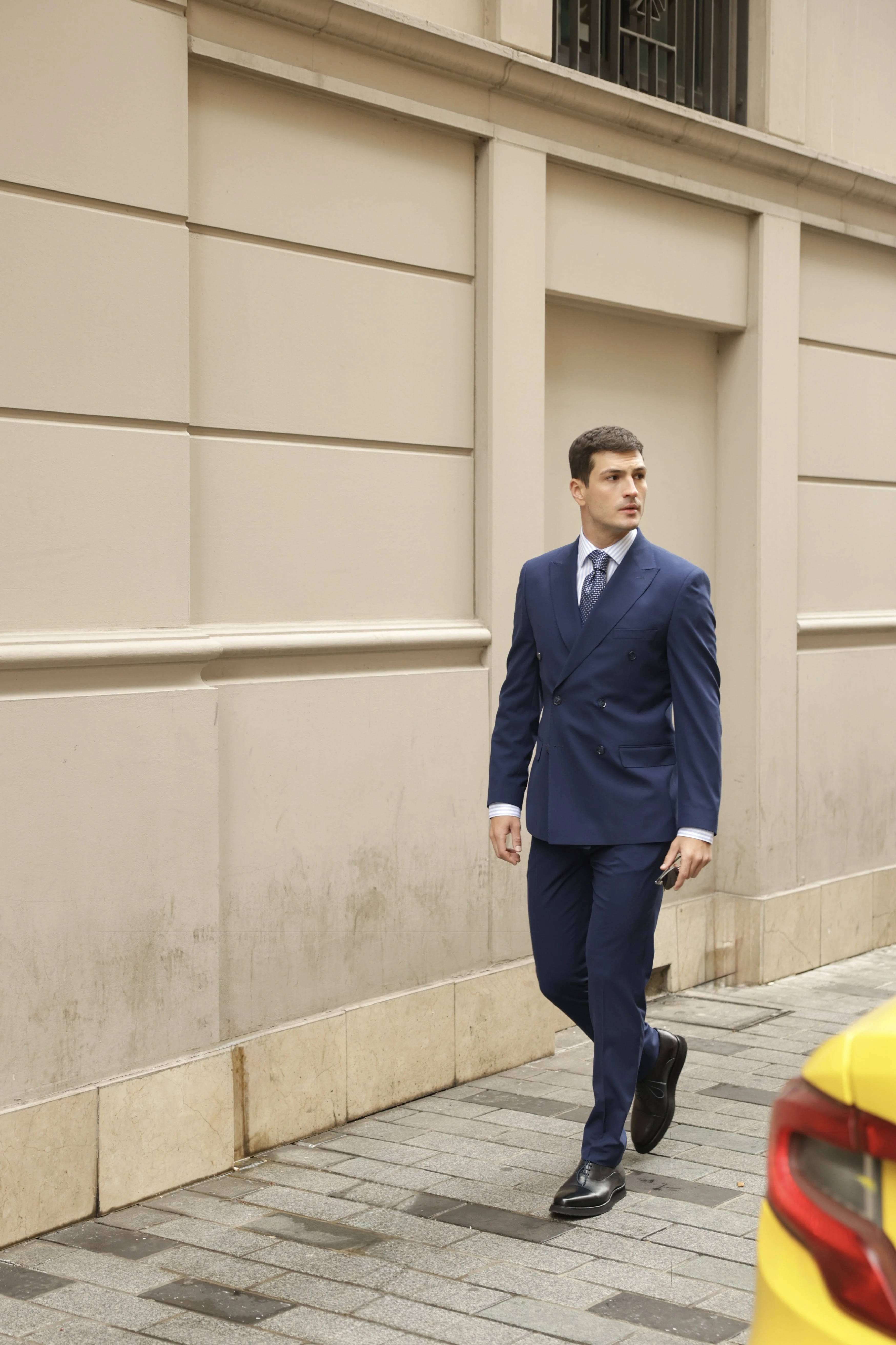 Erkek Lacivert Düz Kruvaze Takım Elbise