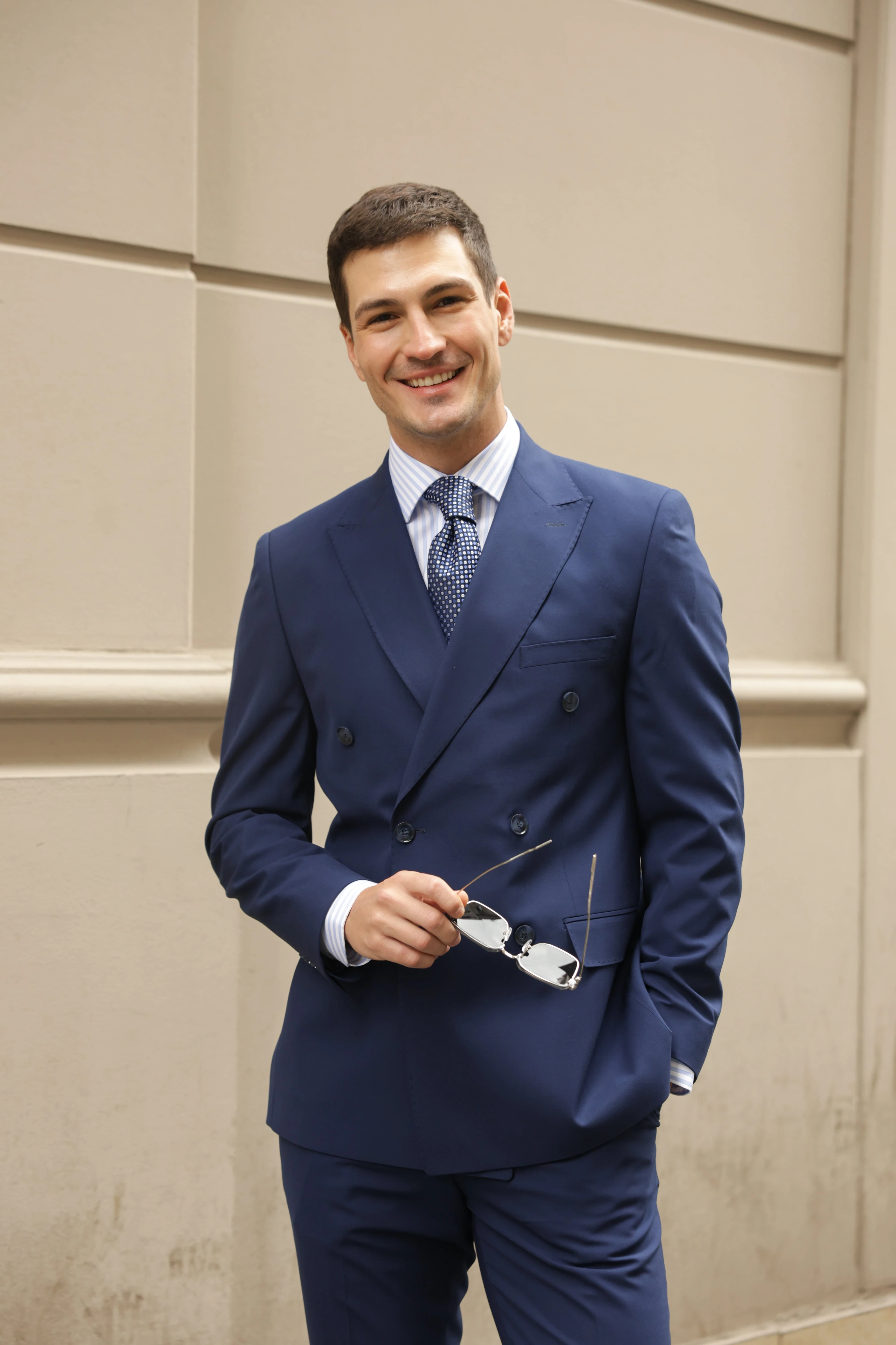 Erkek Lacivert Düz Kruvaze Takım Elbise