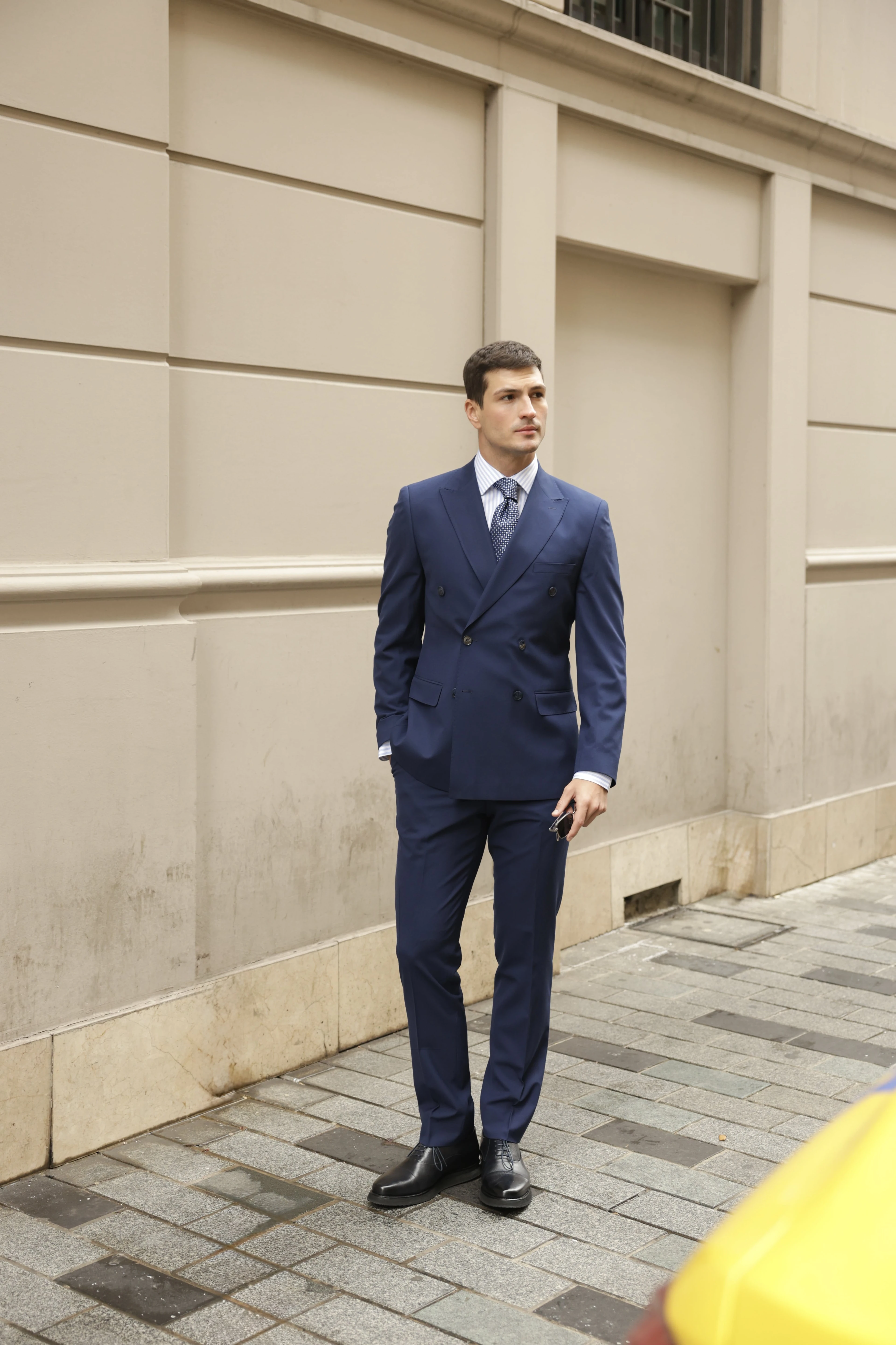 Erkek Lacivert Düz Kruvaze Takım Elbise