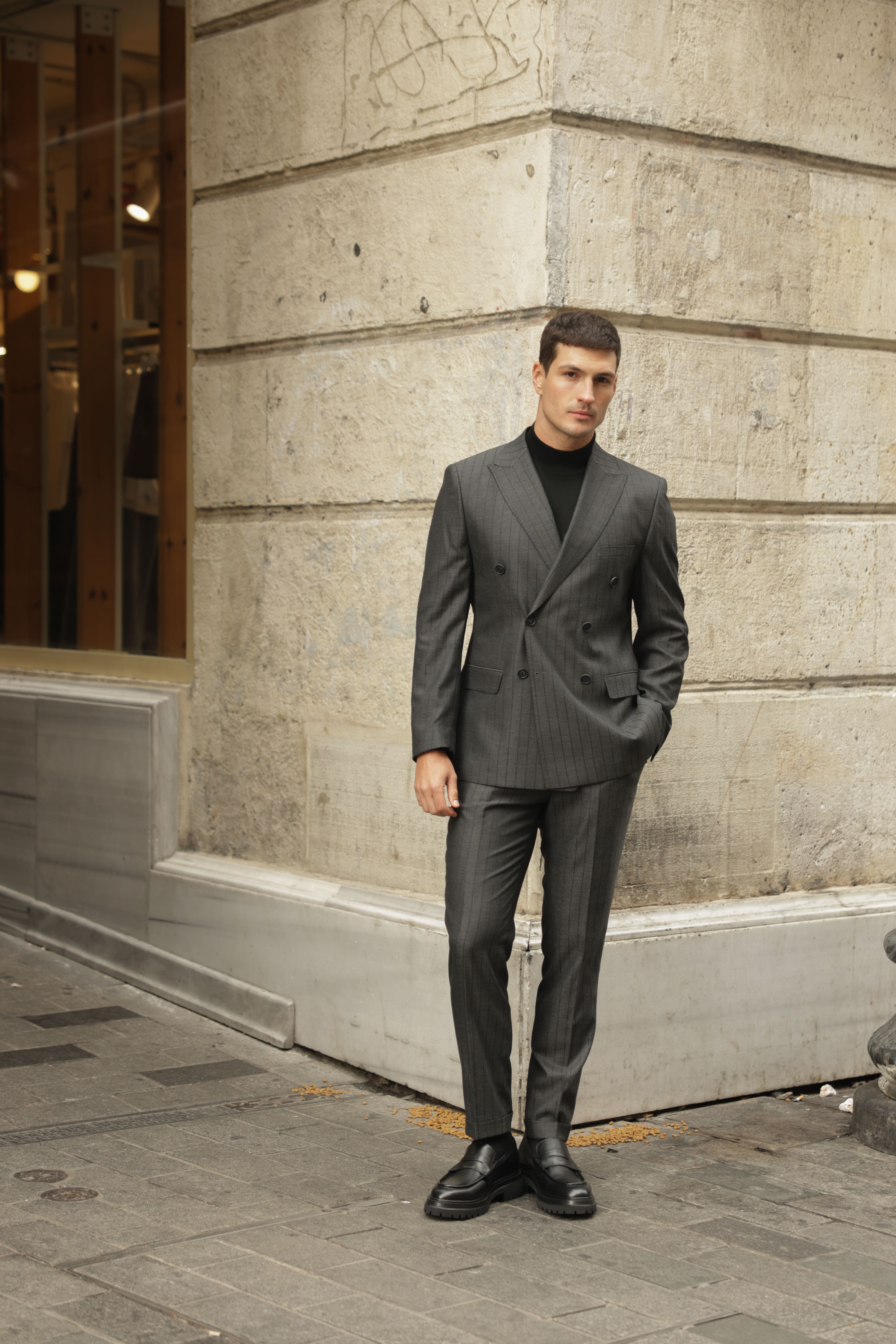 Erkek Füme Çizgili Kruvaze Takım Elbise