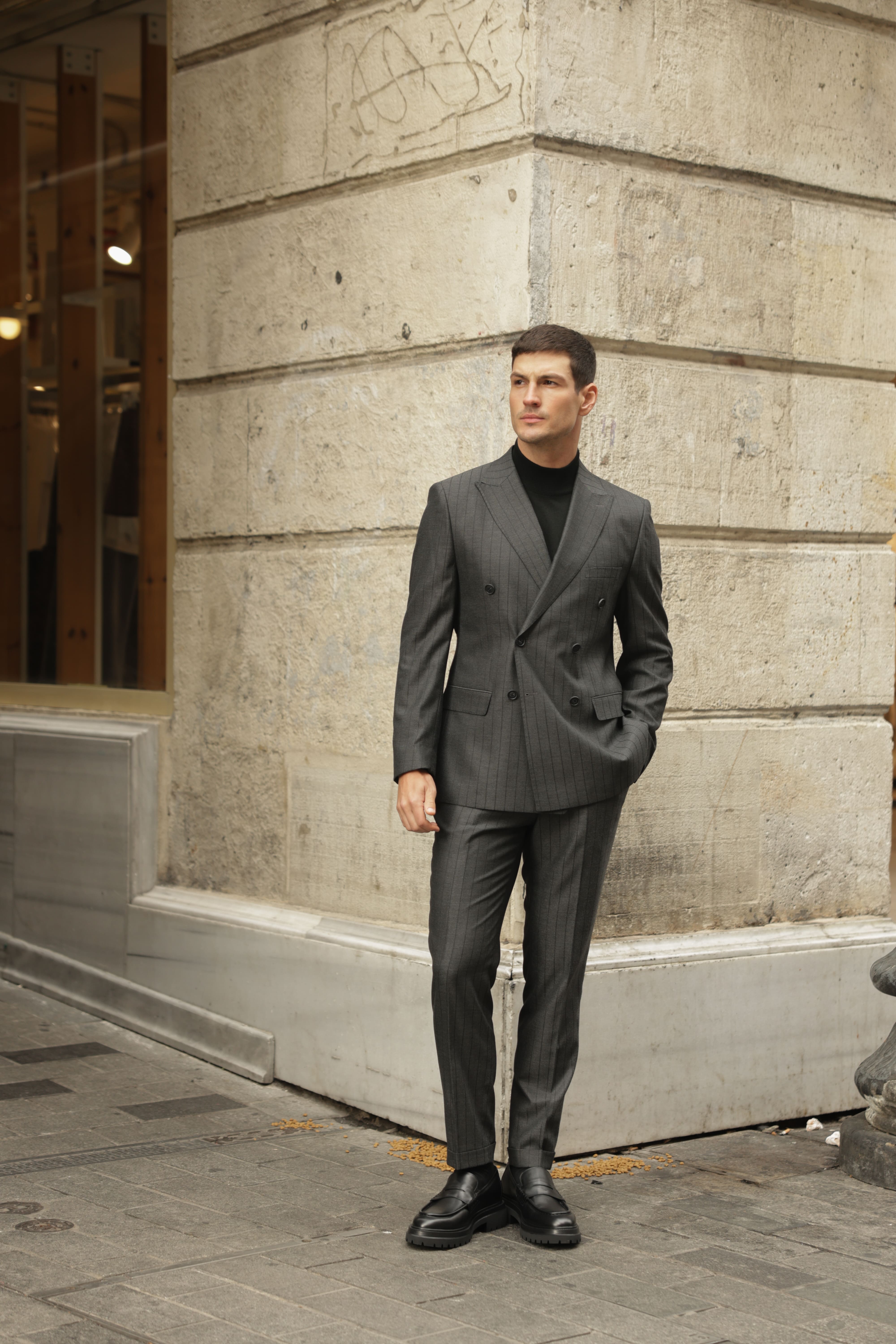 Erkek Füme Çizgili Kruvaze Takım Elbise
