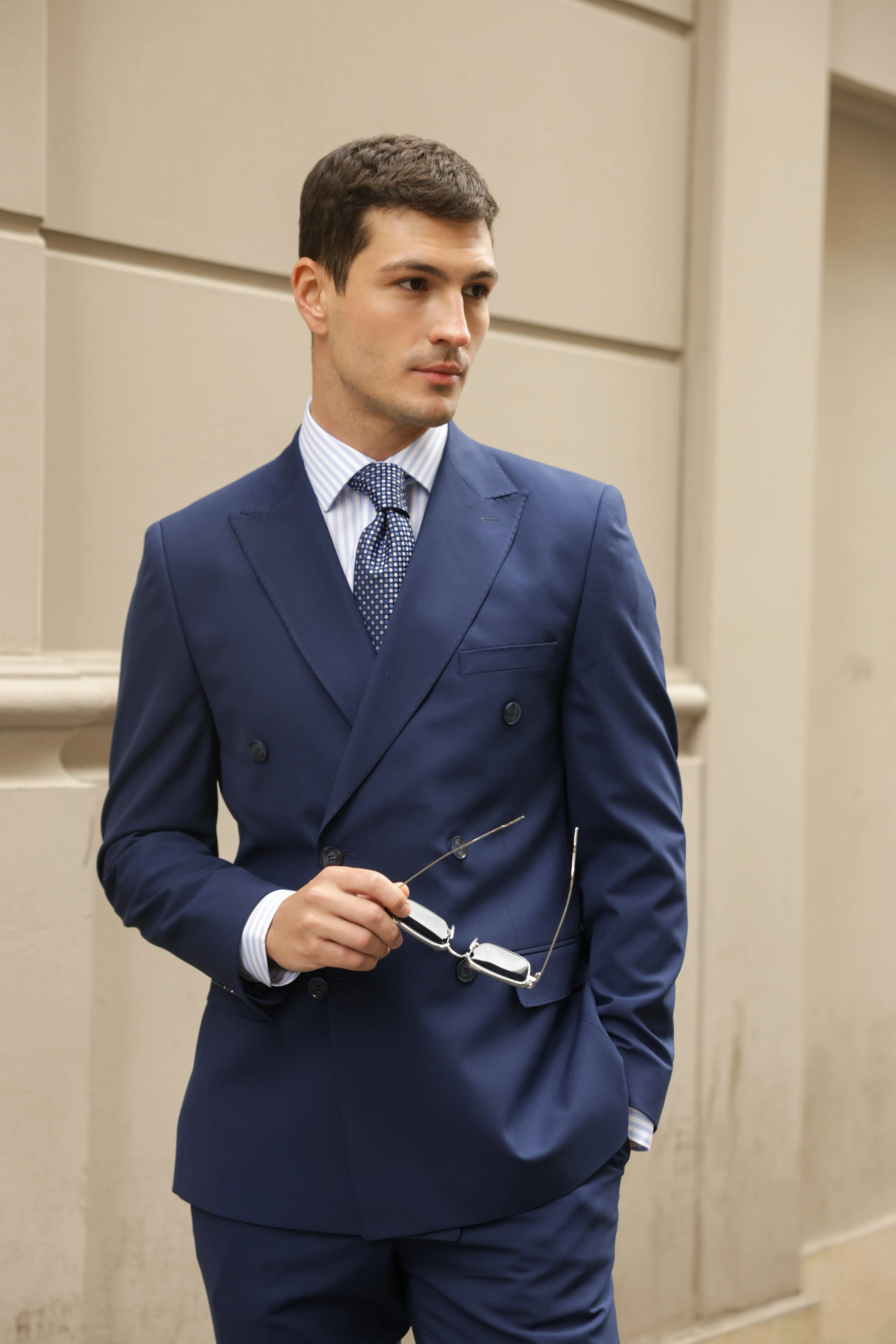 Erkek Lacivert Düz Kruvaze Takım Elbise