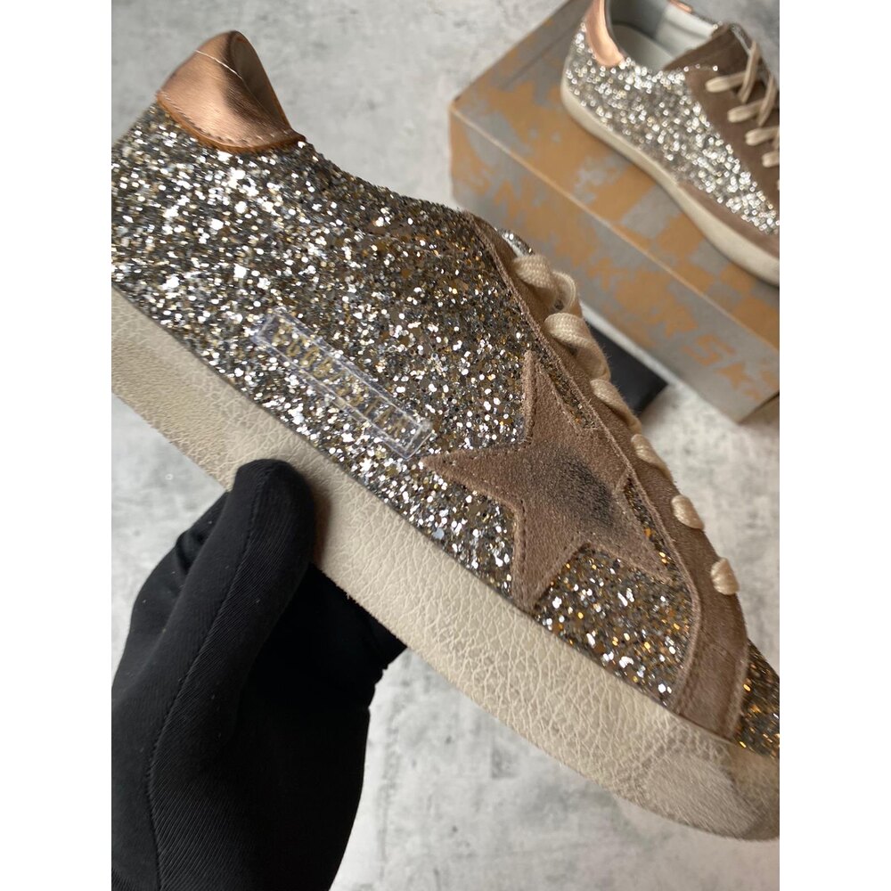 Golden goose