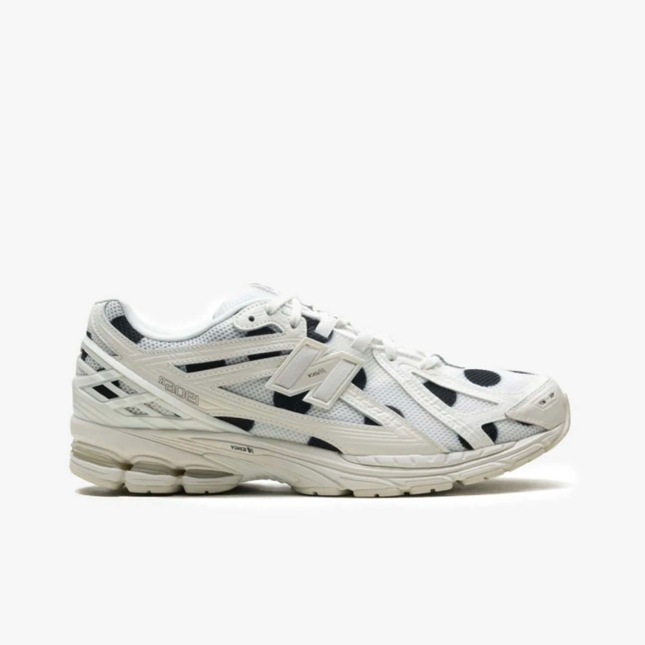 New Balance 1906R Polka Dot Sea Salt