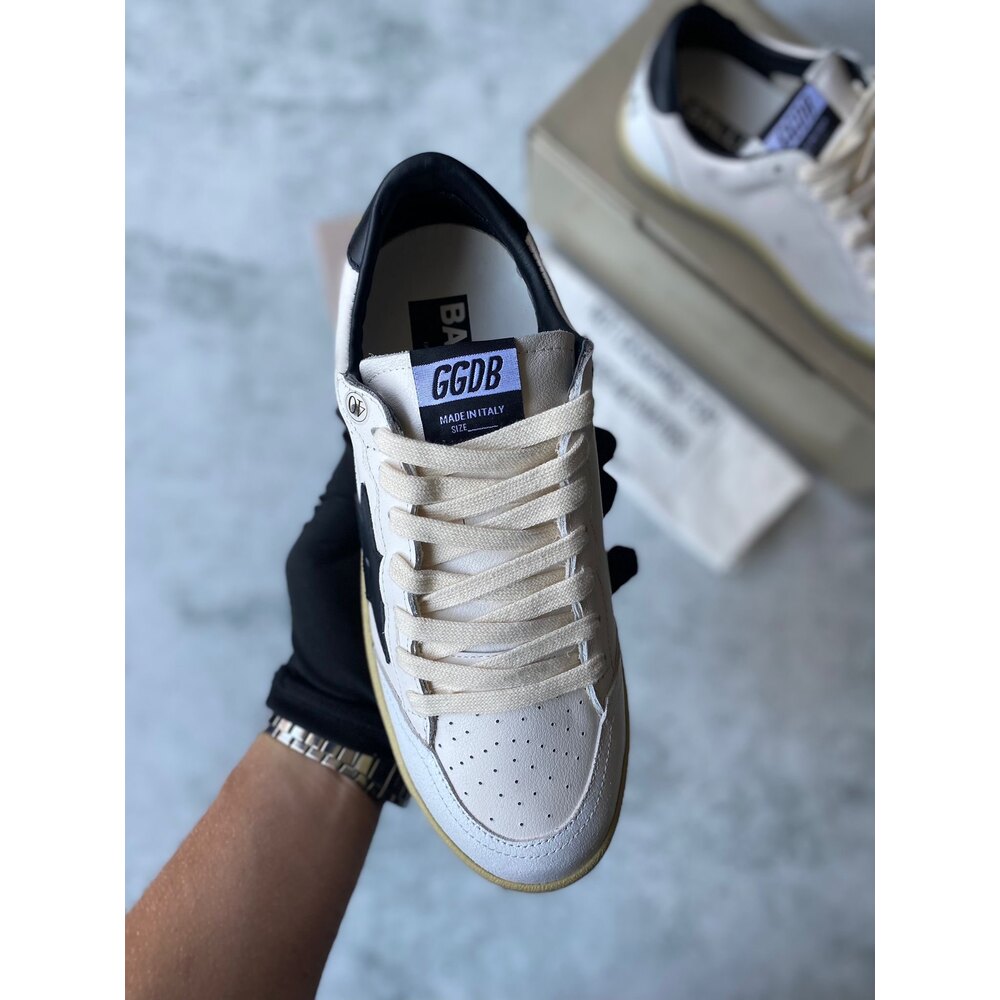 Golden goose