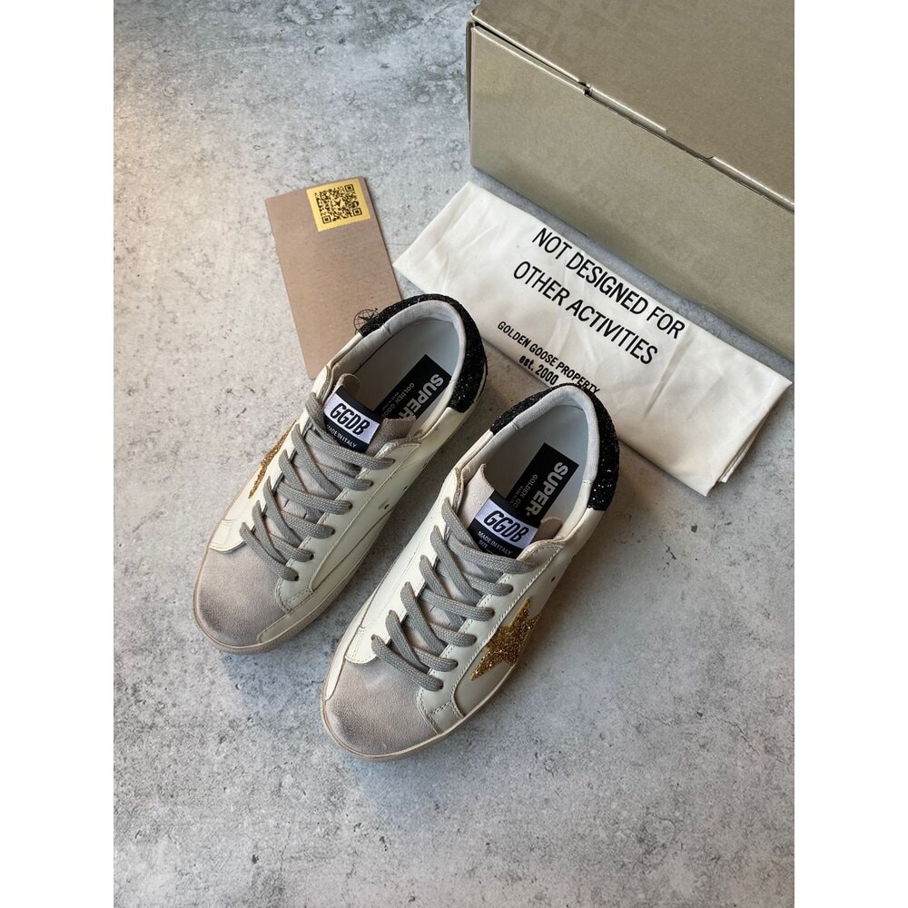 Golden Goose Sstar