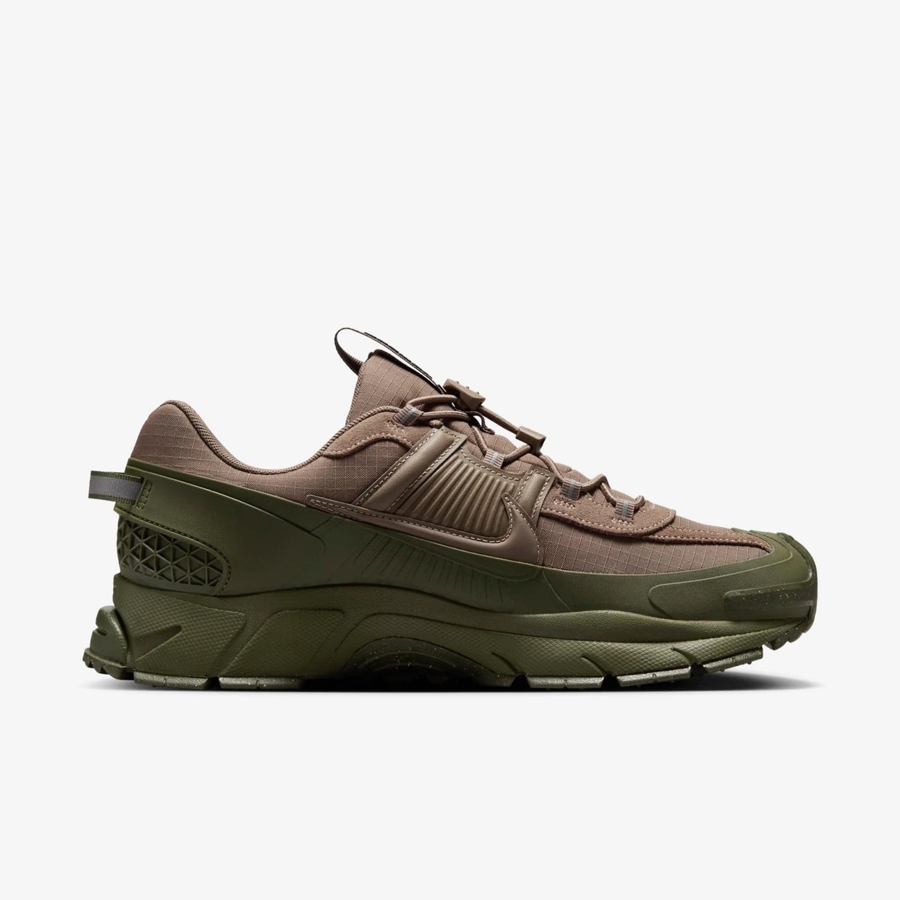 Nike Zoom Vomero Roam Brown