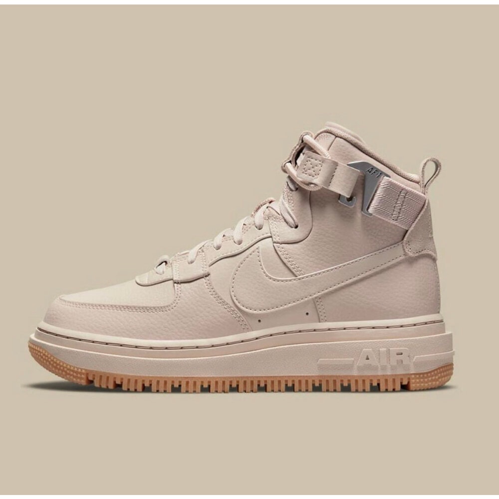 Nike Air Force 1 High Utility 2.0 bot