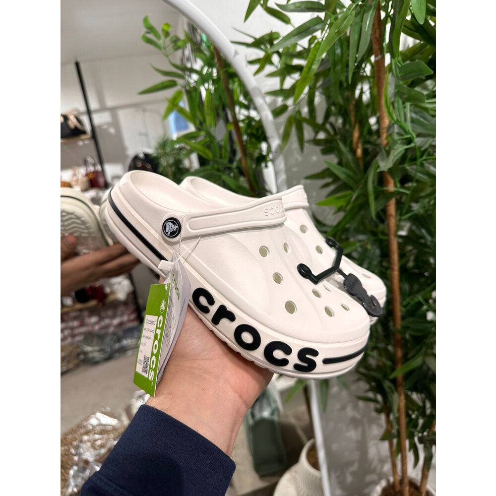 Crocs Terlik beyaz siyah   ( ÇOK SATANLAR⭐️ )