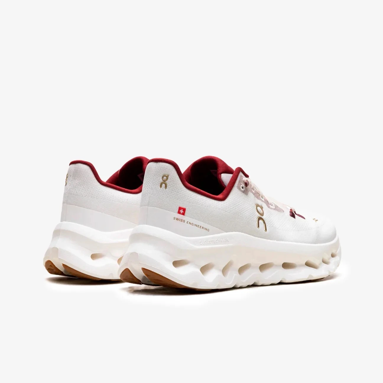 On Running Cloudtilt Pearl Ivory