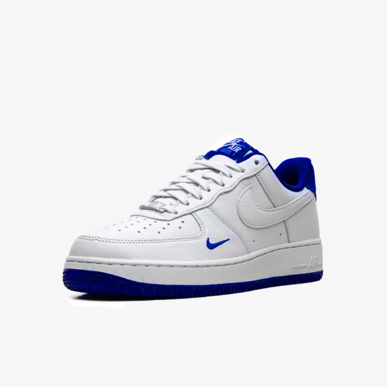 Nike Air Force 1 07 Lv8 Photon Dust / Obsidian