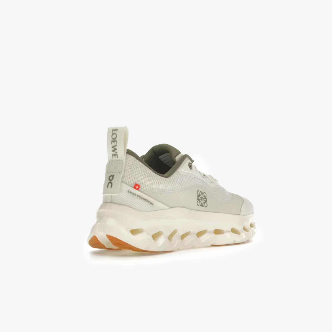 On Running Cloudtilt 2 LOEWE White Khaki