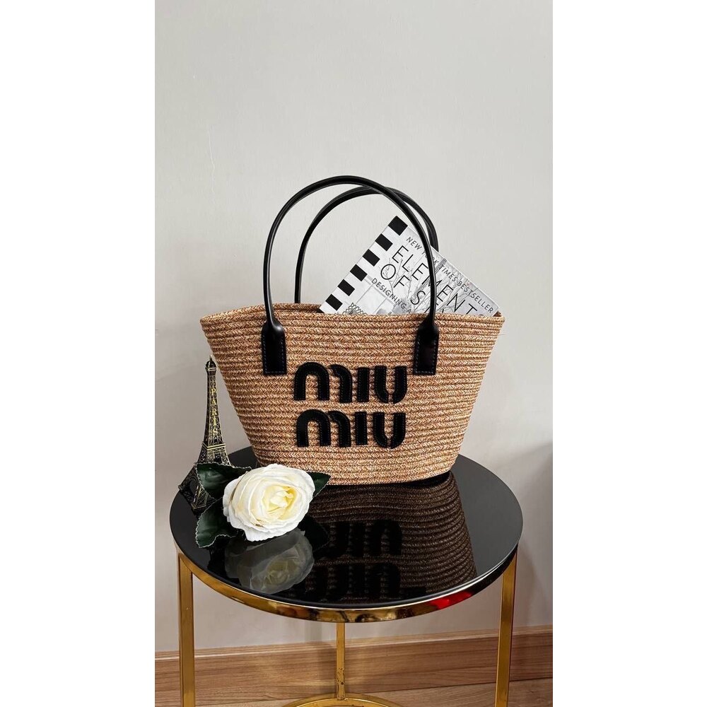 MIU MIU woven strav hand bag Hasır çanta
