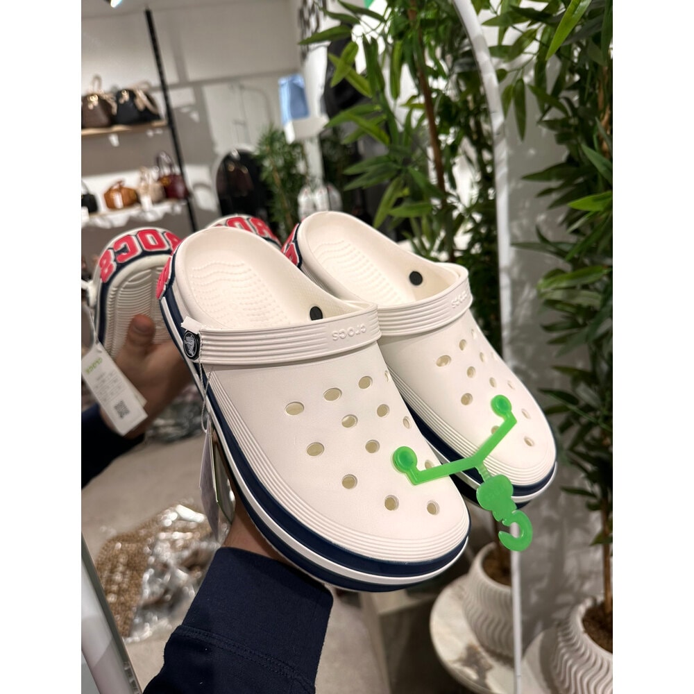 Crocs Terlik Tommy of cours yeni sezon