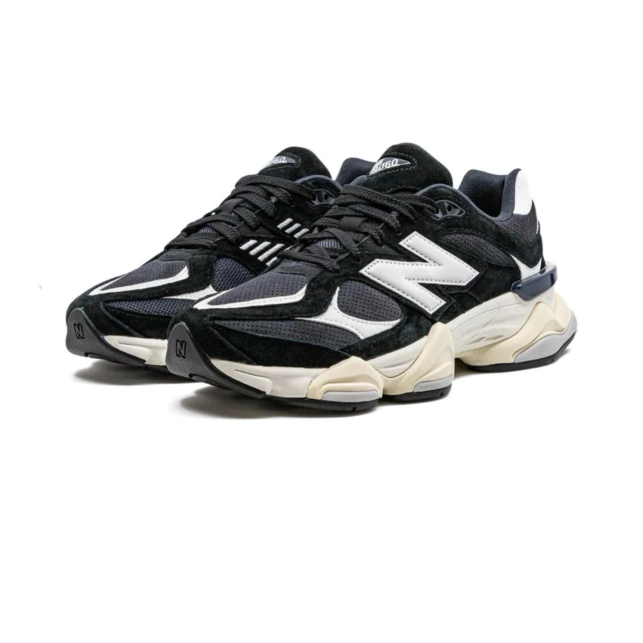 NEW BALANCE 9060 "BLACK / WHITE"