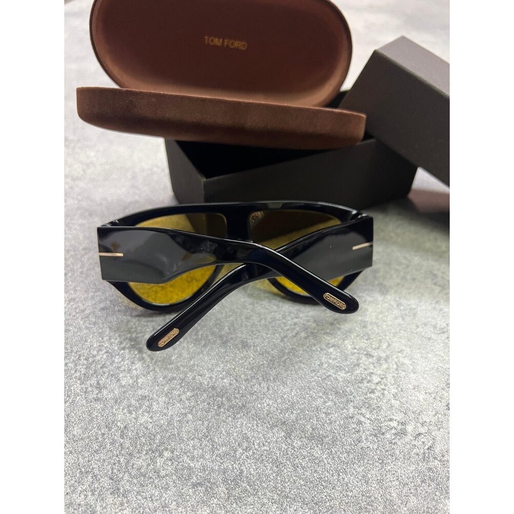 Tom Ford Bronson TF1044