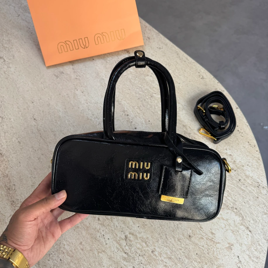 Miu Miu Beau (27x13