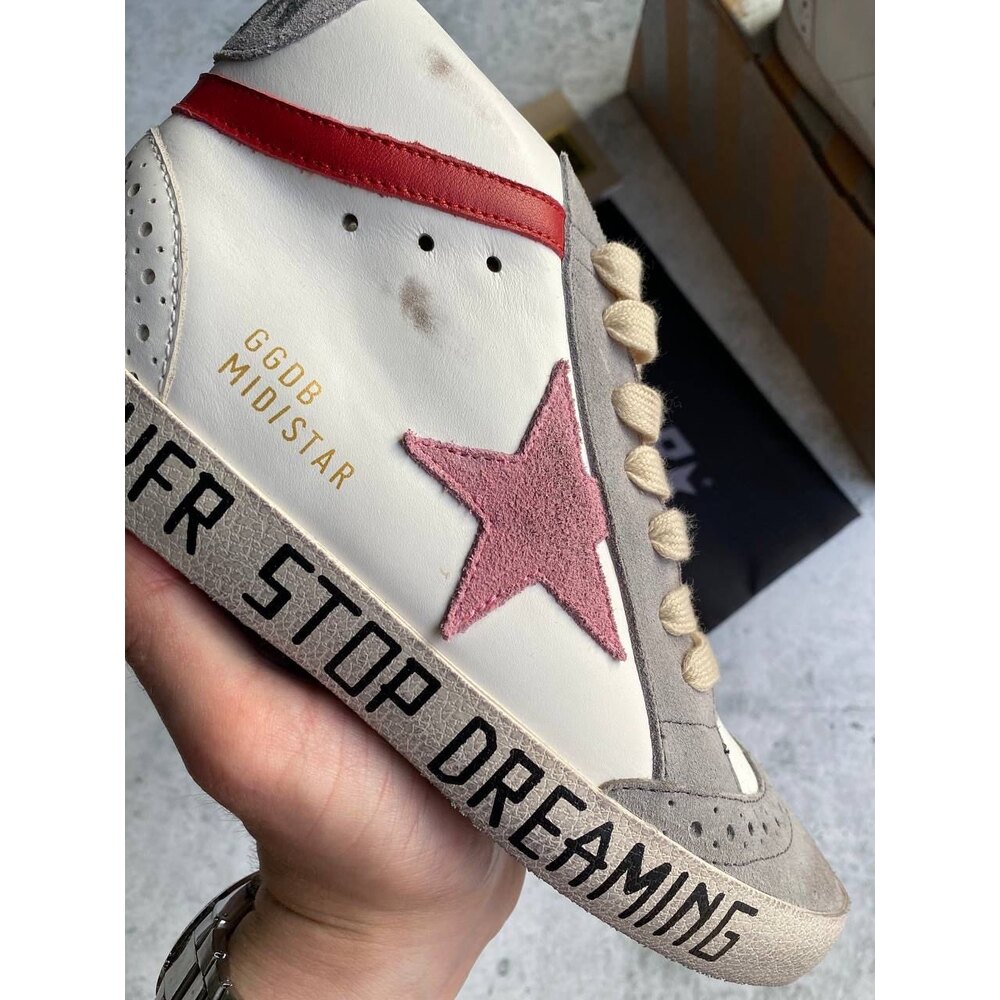 Golden goose
