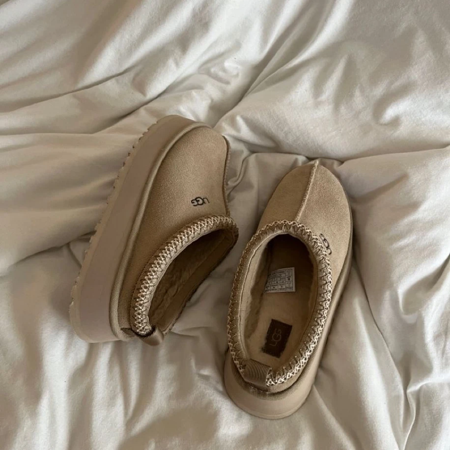 Slippers Tazz “ Beiege 