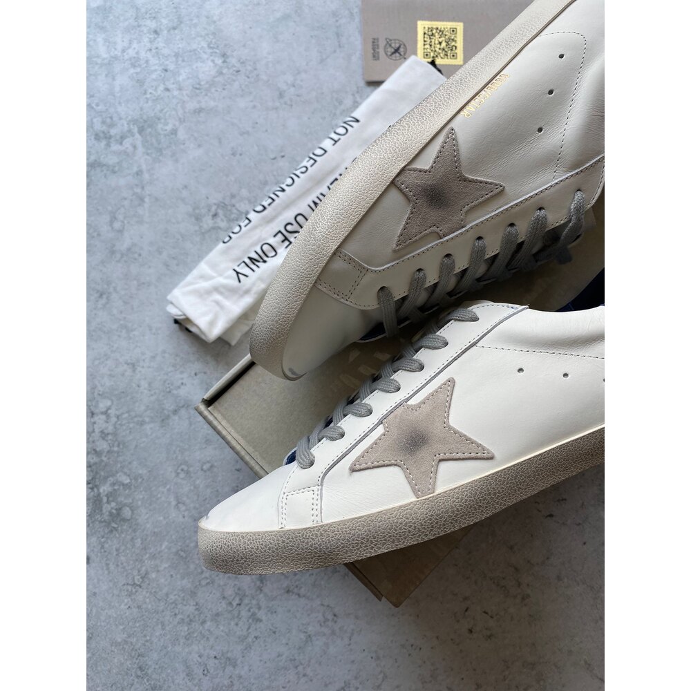 Golden goose