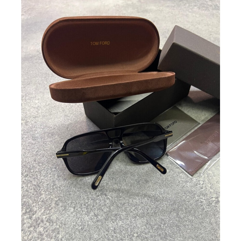 Tom Ford Falconer Black