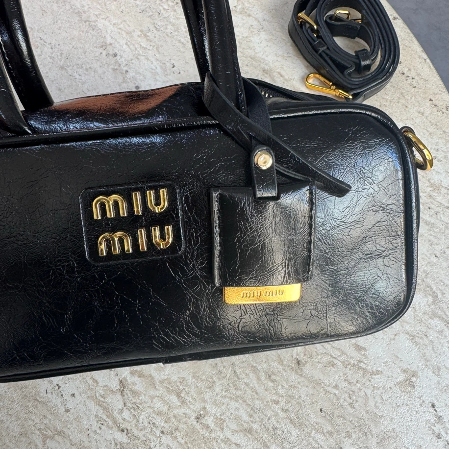 Miu Miu Beau (27x13