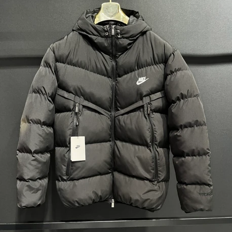  Nike Storm-Fit Windrunner Primaloft Şişme Mont Siyah