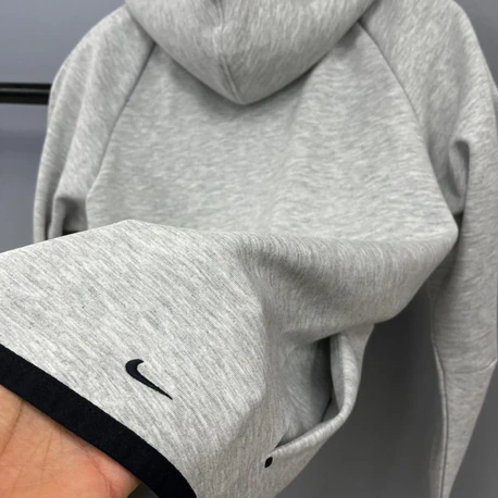 Nike Tech Fleece Fermuarlı Takım Gri