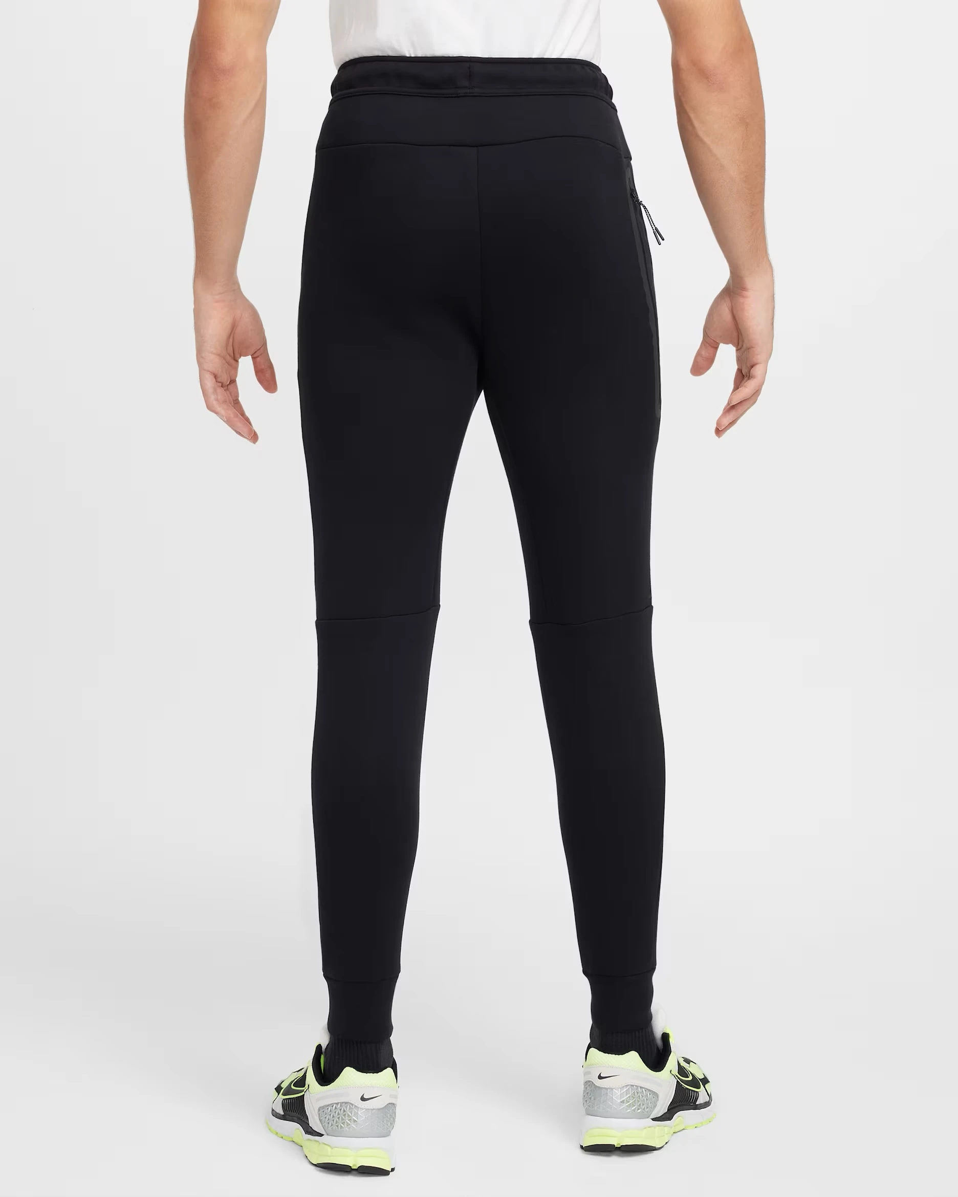Nike Tech Fleece Jogger Siyah