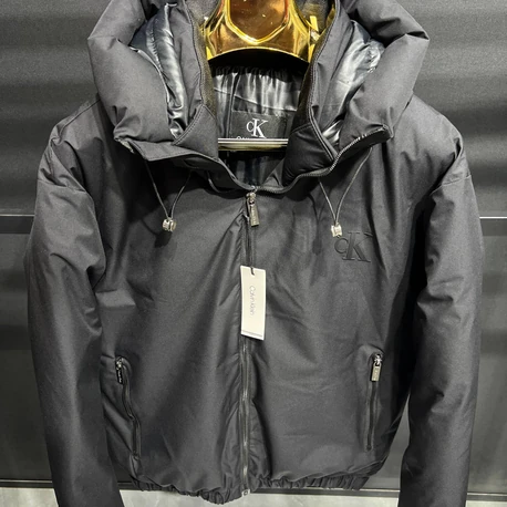  Calvin Klein Şişme Mont Siyah