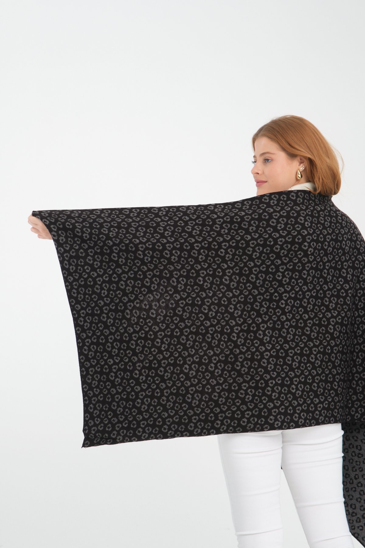 T-Crazy Knitwear Leopar Desen Kışlık Triko Şal, Çift Katlı ve Çift Taraflı Triko Örme Omuz Şalı
