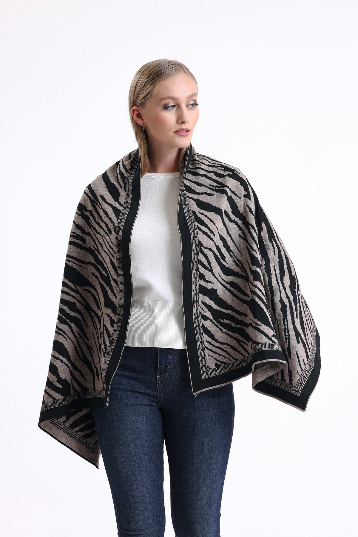 T-Crazy Knitwear Zebra Desen Kışlık Triko Şal, Çift Katlı ve Çift Taraflı Triko Örme Omuz Şalı