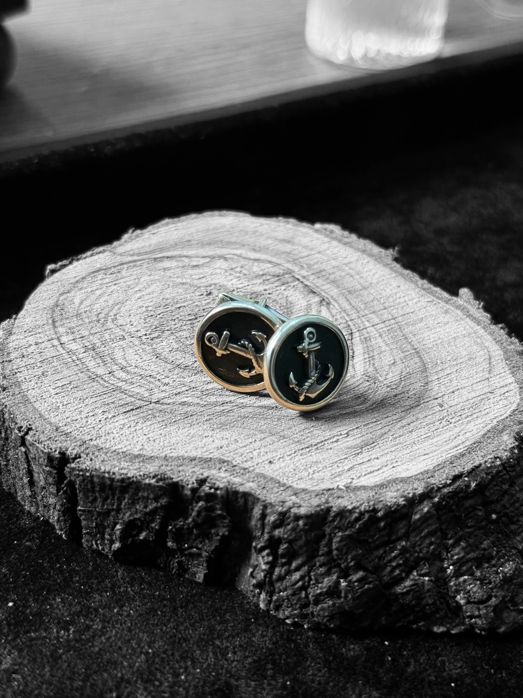 Çapa Motifli Kol Düğmesi