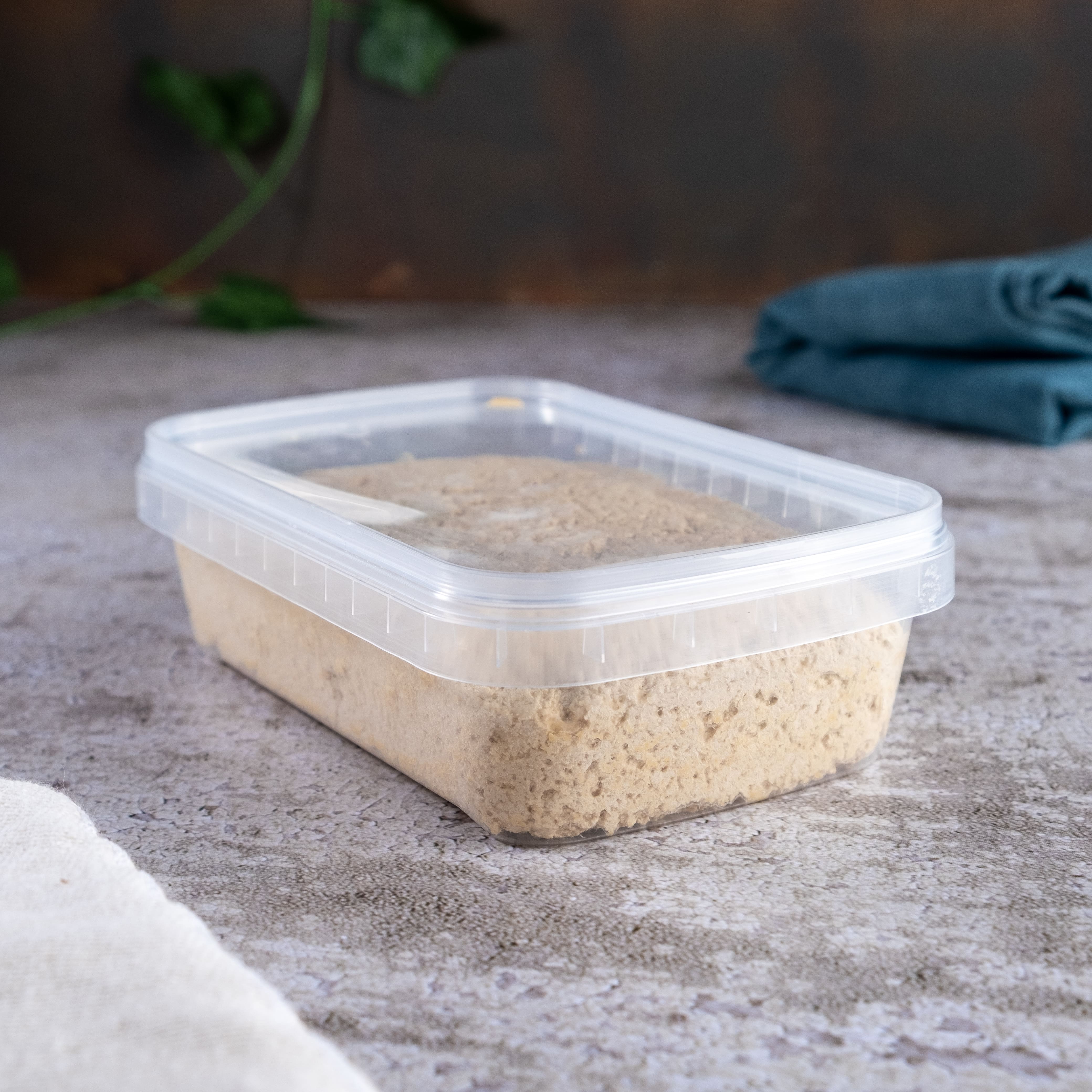 ŞEKERSİZ HURMA SUYUNDAN 400 GR SADE HELVA