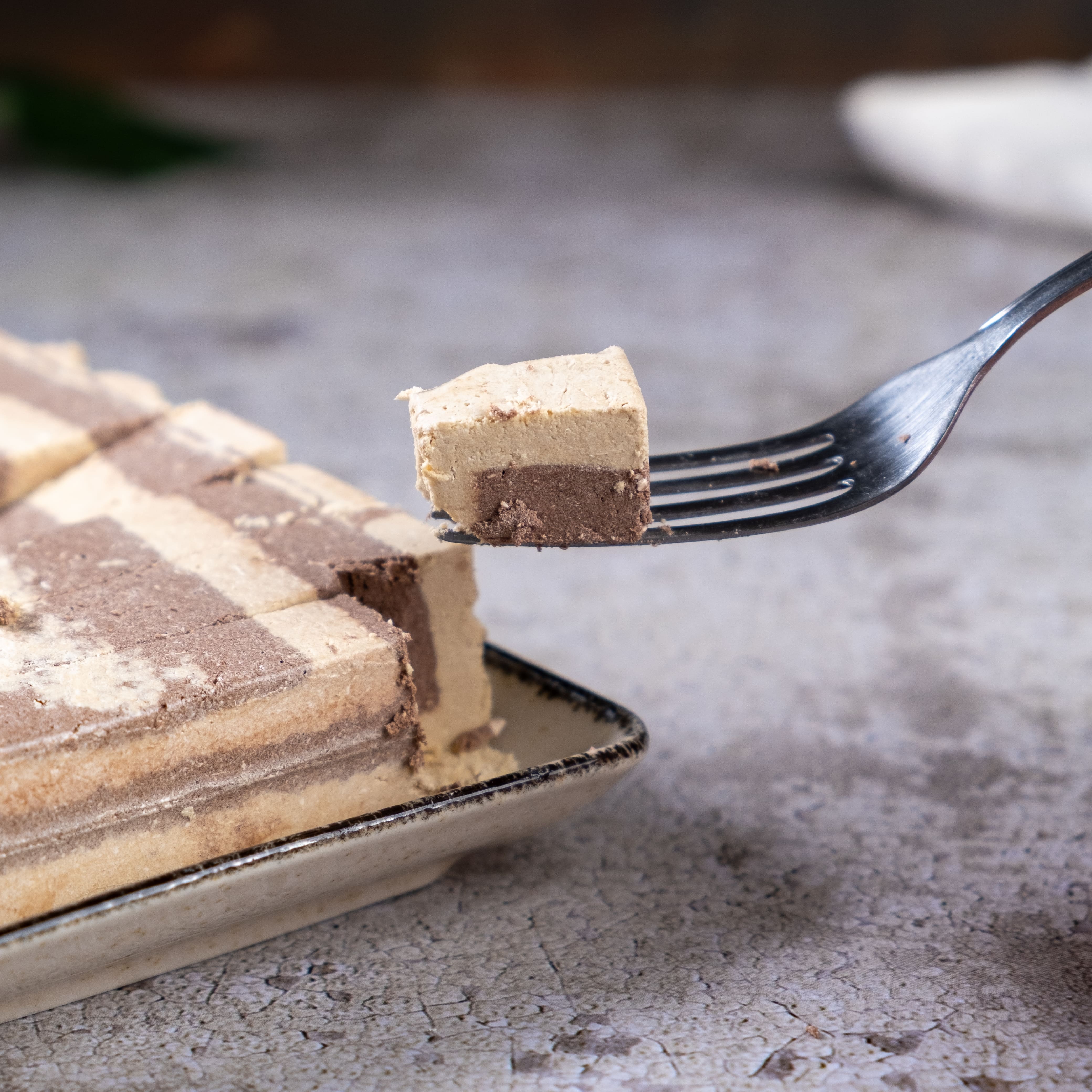 KAKAOLU TAHİN HELVASI