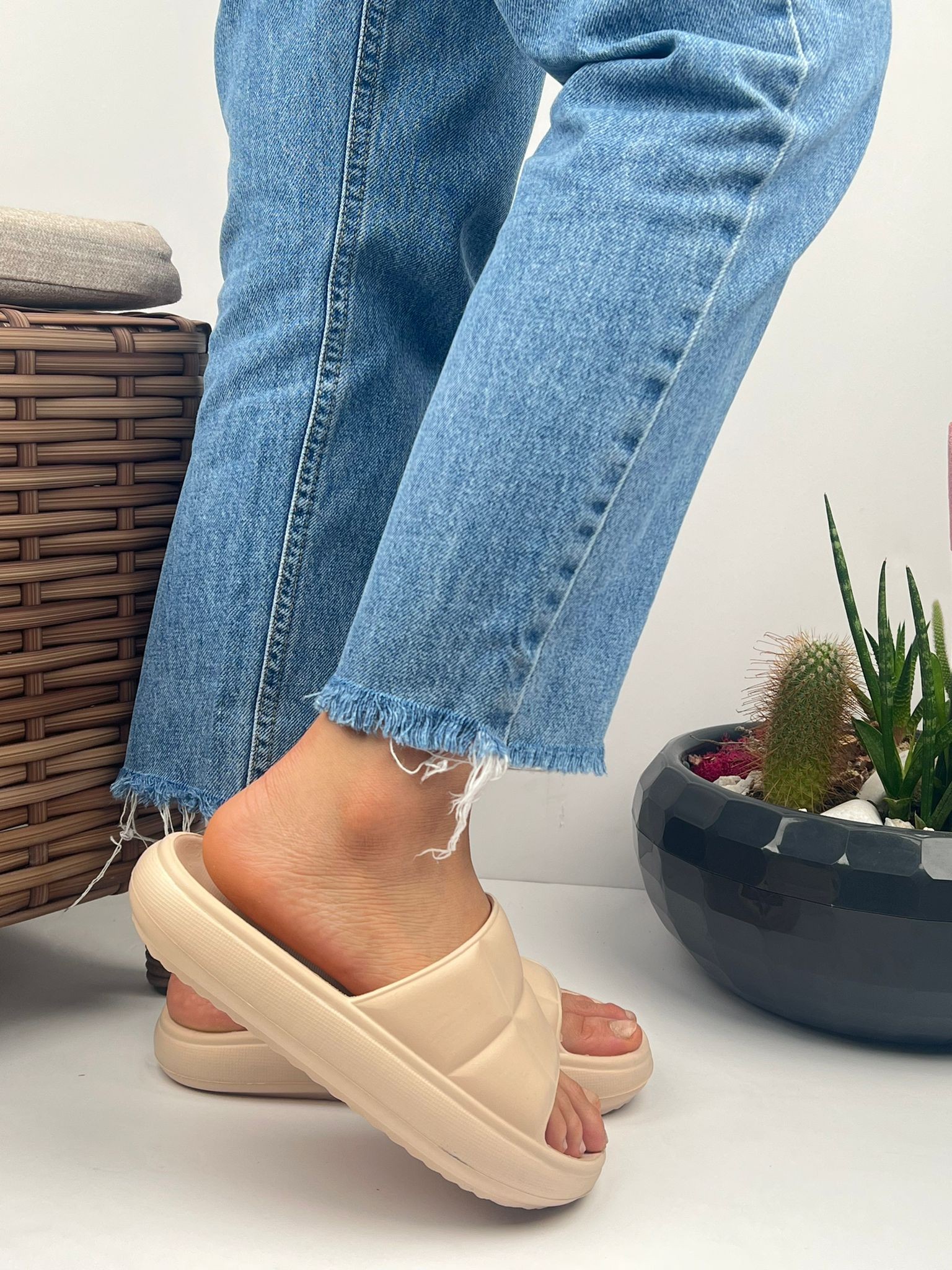 Ressome Soelite Hm Model Yumuşak Tabanlı Unisex Slide Bahçe Plaj Havuz Deniz Yazlık Günlük Terlik