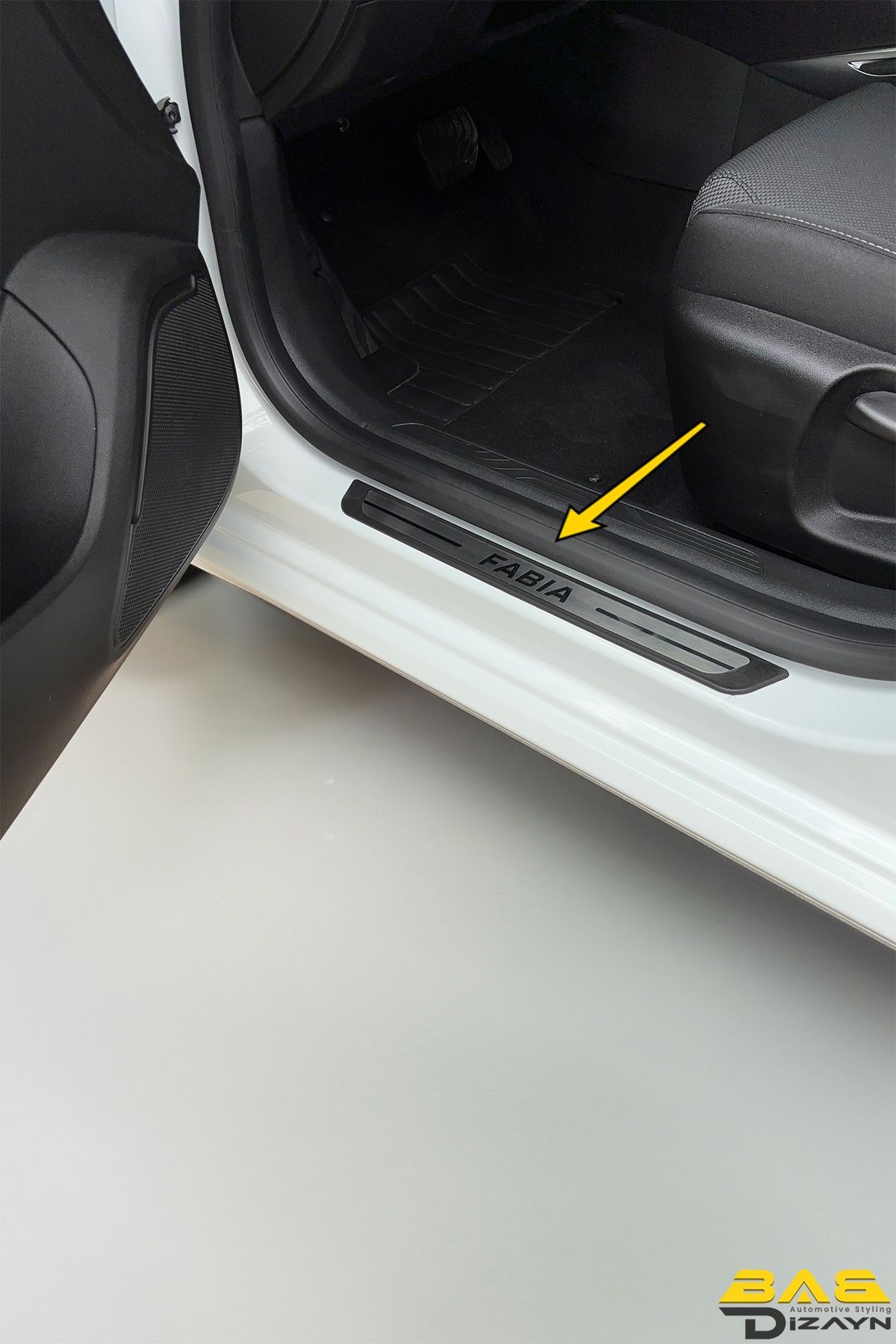 Skoda Fabia Krom Kapı Eşik Koruması 2015 ve Üzeri 4 parça