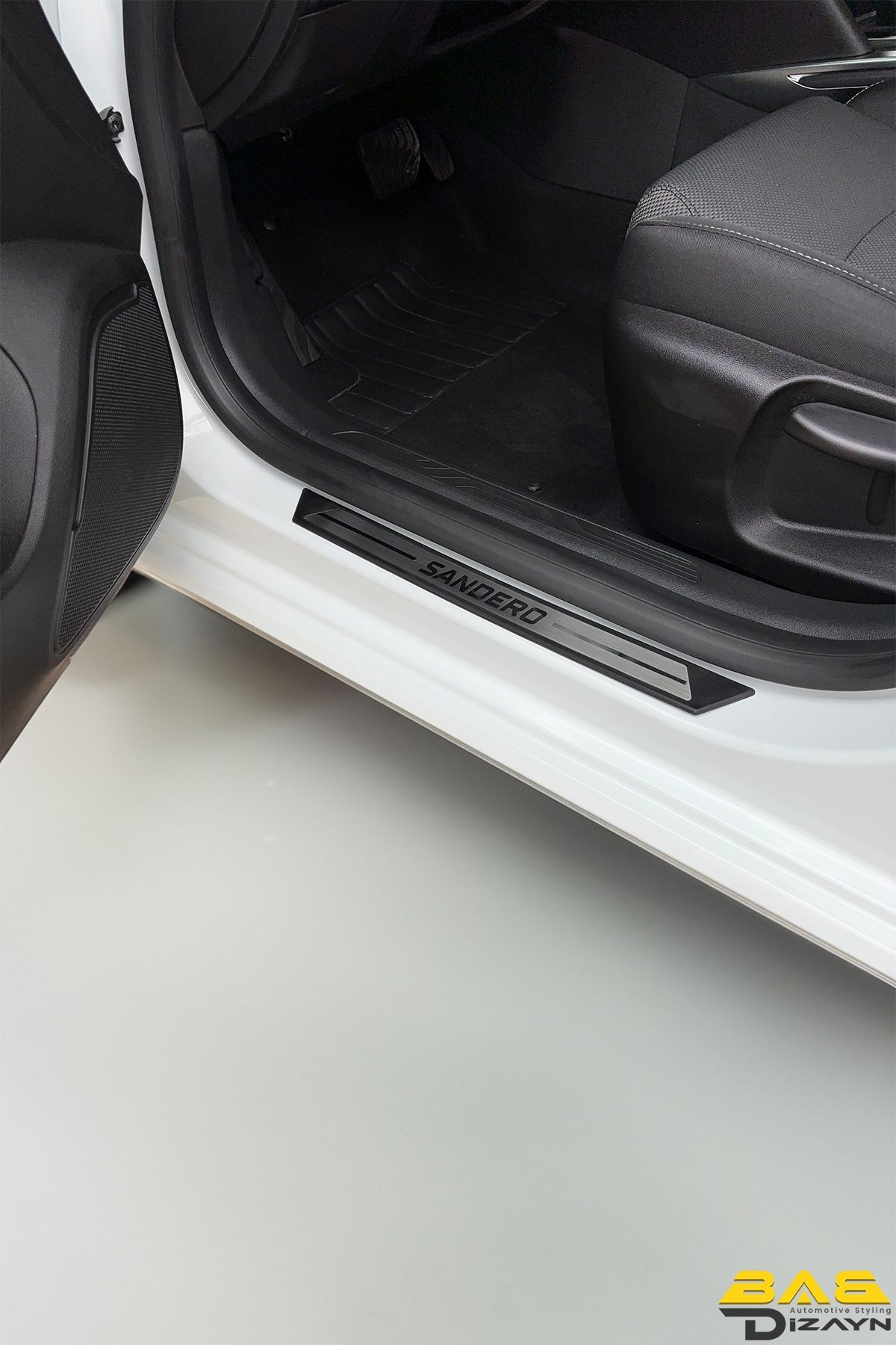 Dacia Sandero Krom Kapı Eşik Koruması 2021 ve Üzeri 4 parça