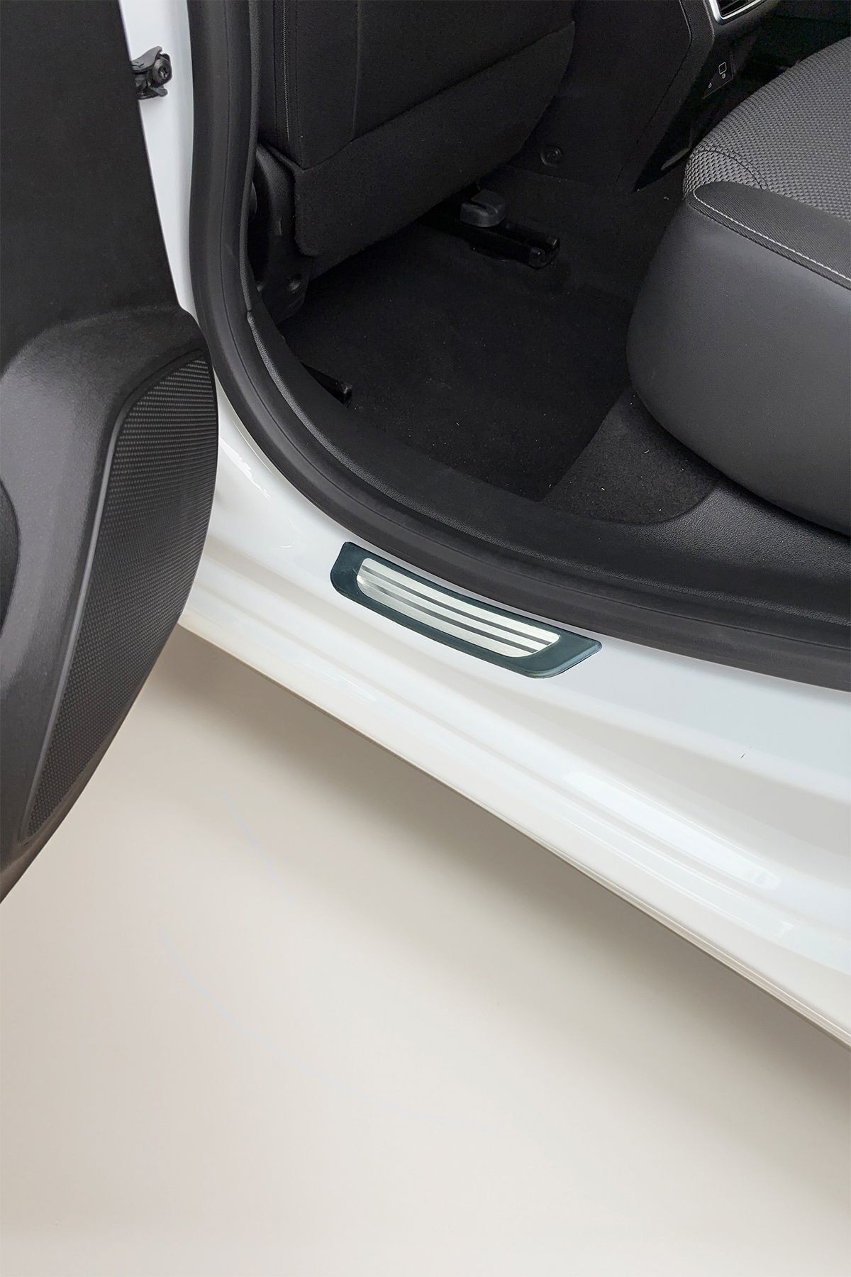 Citroen C4 Krom Kapı Eşik Koruması  2005-2010 arası  4 Parça