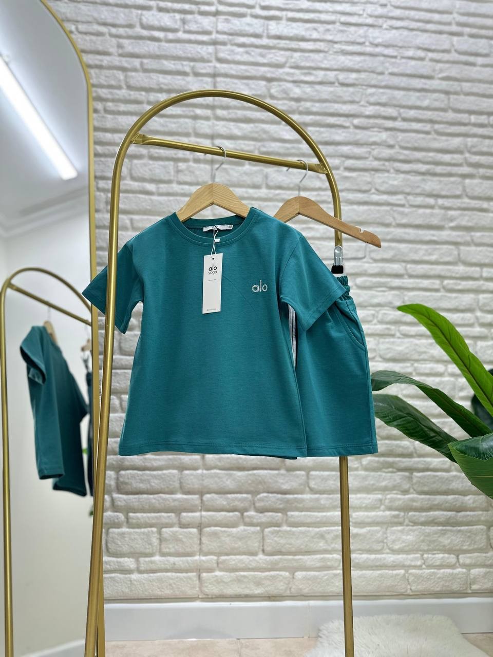Unisex Marka Şortlu Takım 