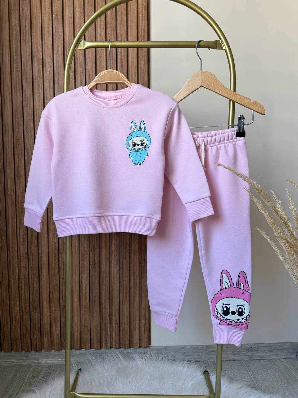 Labubu Pembe Takım